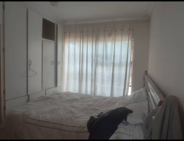3 BEDROOM HOUSE FOR SALE IN MAHLASEDI PARK